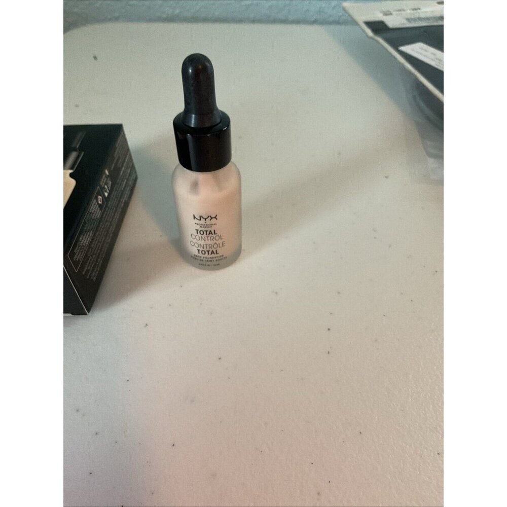 NYX Total Control Drop Foundation Professional Makeup TCDF03 Porcelain 0.43 oz